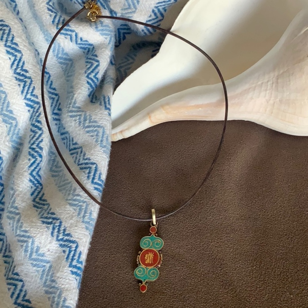 Tibetan pendant necklace